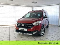 Rot Gebraucht 2020 Dacia Dokker Stepway Van | 16.990 € (Fairer Preis)