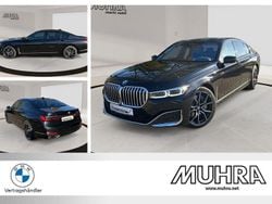 Black sapphire Gebraucht 2022 BMW 740 Luxury Line Limousine | 64.890 € (Etwas zu teuer)