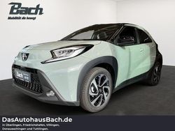 Urban khaki Neu 2025 Toyota Aygo X SUV | 21.350 €