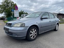 Silber Gebraucht 2003 Opel Astra Njoy Limousine | 799 € (Superpreis)