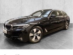 Schwarz Gebraucht 2022 BMW 520 Efficient Dynamics Kombi | 30.990 € (Superpreis)