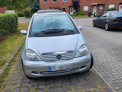 Grau Gebraucht 2001 Mercedes A190 Kleinwagen | 3.499 € (Etwas zu teuer)