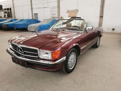 Rot Gebraucht 1986 Mercedes 560 Cabrio | 49.980 €