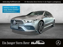 Grau Gebraucht 2023 Mercedes CLA250e Shooting Brake AMG Kombi | 37.725 € (Teuer)