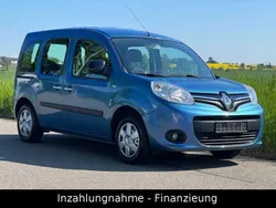 Blau Gebraucht 2015 Renault Kangoo Happy Family Van / Kleinbus | 5.700 € (Etwas zu teuer)
