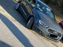 Grau Gebraucht 2018 Audi A3 Design Limousine | 18.190 € (Fairer Preis)