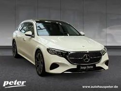 Unilack polarweiß Gebraucht 2023 Mercedes E200 Avantgarde Kombi | 41.310 € (Fairer Preis)