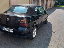 Schwarz Gebraucht 1998 VW Golf Cabriolet Comfortline Cabrio | 5.997 €