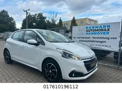Weiß Gebraucht 2016 Peugeot 208 Active Kleinwagen | 5.999 € (Fairer Preis)