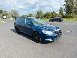 Blau Gebraucht 2012 Skoda Octavia Kombi | 5.600 € (Guter Preis)