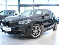 Black sapphire metallic Gebraucht 2021 BMW 118 M Sport Kleinwagen | 21.790 € (Fairer Preis)