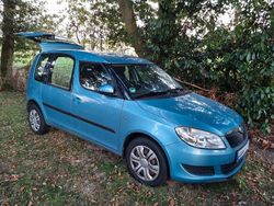 Blau Gebraucht 2011 Skoda Roomster Active Kombi | 5.500 € (Etwas zu teuer)