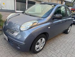 Grau Gebraucht 2010 Nissan Micra Kleinwagen | 1.450 €