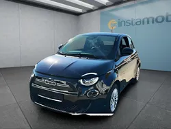 Schwarz Gebraucht 2021 Fiat 500e Action Kleinwagen | 14.949 € (Etwas zu teuer)