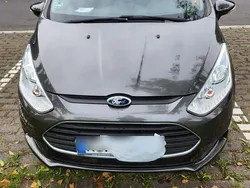 Grau Gebraucht 2017 Ford B-MAX Trend Van / Kleinbus | 9.250 € (Fairer Preis)