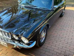 Schwarz Gebraucht 1977 Jaguar XJ12 Limousine | 46.800 €