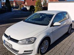 Weiß Gebraucht 2014 VW Golf VII Cup Kleinwagen | 7.400 € (Fairer Preis)
