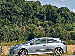 Silber Gebraucht 2006 Opel Astra GTC OPC Coupé | 3.900 € (Fairer Preis)