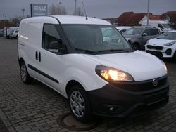 Weiß Gebraucht 2019 Fiat Doblò Van / Kleinbus | 8.480 € (Superpreis)