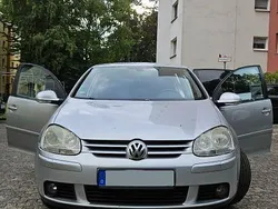 Silber Gebraucht 2006 VW Golf V Goal Limousine | 2.200 € (Fairer Preis)