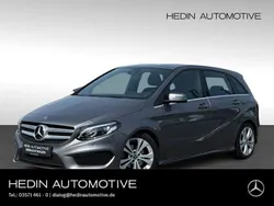 Szary Gebraucht 2018 Mercedes B180 AMG Van / Kleinbus | 20.490 € (Guter Preis)