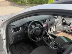 Silber Gebraucht 2018 Skoda Octavia Clever Kombi | 9.000 € (Fairer Preis)