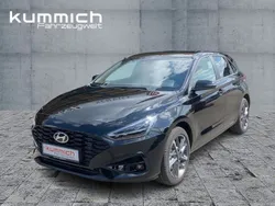 Schwarz Neu 2025 Hyundai i30 Advantage Limousine | 30.820 € (Etwas zu teuer)