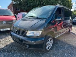 Grau Gebraucht 2002 Mercedes V220 Van / Kleinbus | 2.990 € (Superpreis)