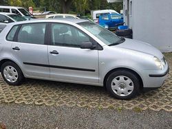 Silber Gebraucht 2004 VW Polo Comfortline Limousine | 1.990 € (Fairer Preis)