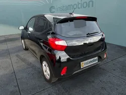 Schwarz Gebraucht 2021 Hyundai i10 Edition 30 Kleinwagen | 11.990 € (Guter Preis)
