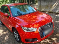 Rot Gebraucht 2019 Audi A1 S-Line Kleinwagen | 10.700 €