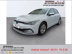 Pure white Gebraucht 2021 VW Golf VIII Active Limousine | 22.990 € (Fairer Preis)