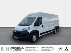 Cassablanca weiß Gebraucht 2024 Opel Movano Van | 26.950 € (Superpreis)