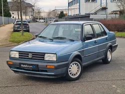 Blau Gebraucht 1991 VW Jetta Limousine | 2.399 €