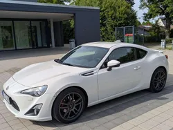 Weiß Gebraucht 2013 Toyota GT86 GT Coupé | 18.500 € (Etwas zu teuer)