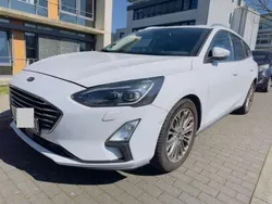 Weiß Gebraucht 2019 Ford Focus Kombi | 15.000 € (Guter Preis)