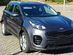 Grau Gebraucht 2018 Kia Sportage SUV | 14.900 € (Guter Preis)