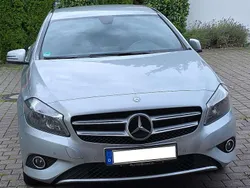 Silber Gebraucht 2012 Mercedes A180 Urban Limousine | 10.399 € (Guter Preis)