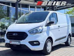 Weiß (frostweiß) Gebraucht 2023 Ford Transit Custom Trend Limousine | 23.990 €