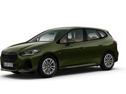 Gebraucht 2025 BMW 220 Active Tourer Luxury Line Van / Kleinbus | 34.900 €