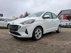 Weiß Gebraucht 2020 Hyundai i10 Trend Kleinwagen | 12.990 € (Fairer Preis)