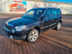 Schwarz Gebraucht 2011 Skoda Yeti Family SUV | 6.300 € (Fairer Preis)