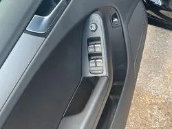 Schwarz Gebraucht 2014 Audi A4 Ambiente Kombi | 9.500 € (Superpreis)