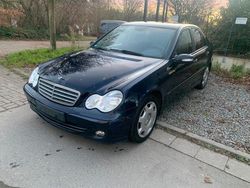 Blau Gebraucht 2005 Mercedes C180 Limousine | 2.650 € (Superpreis)