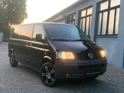 Schwarz Gebraucht 2009 VW T5 Van | 10.300 € (Teuer)