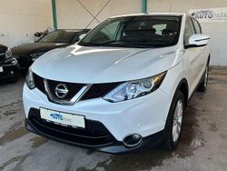 Weiß Gebraucht 2016 Nissan Qashqai Acenta SUV | 8.980 € (Guter Preis)