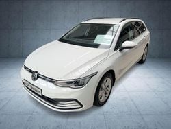 Weiß Gebraucht 2021 VW Golf VIII Life Kombi | 20.580 € (Fairer Preis)