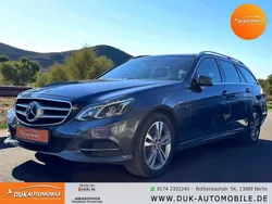 Grau Gebraucht 2014 Mercedes E300 Avantgarde Kombi | 15.999 € (Fairer Preis)