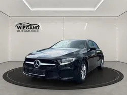 Schwarz Gebraucht 2019 Mercedes A200 Business Limousine | 17.990 € (Fairer Preis)