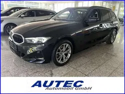 Schwarz, metallic Gebraucht 2023 BMW 320 Shadowline Kombi | 36.750 € (Fairer Preis)